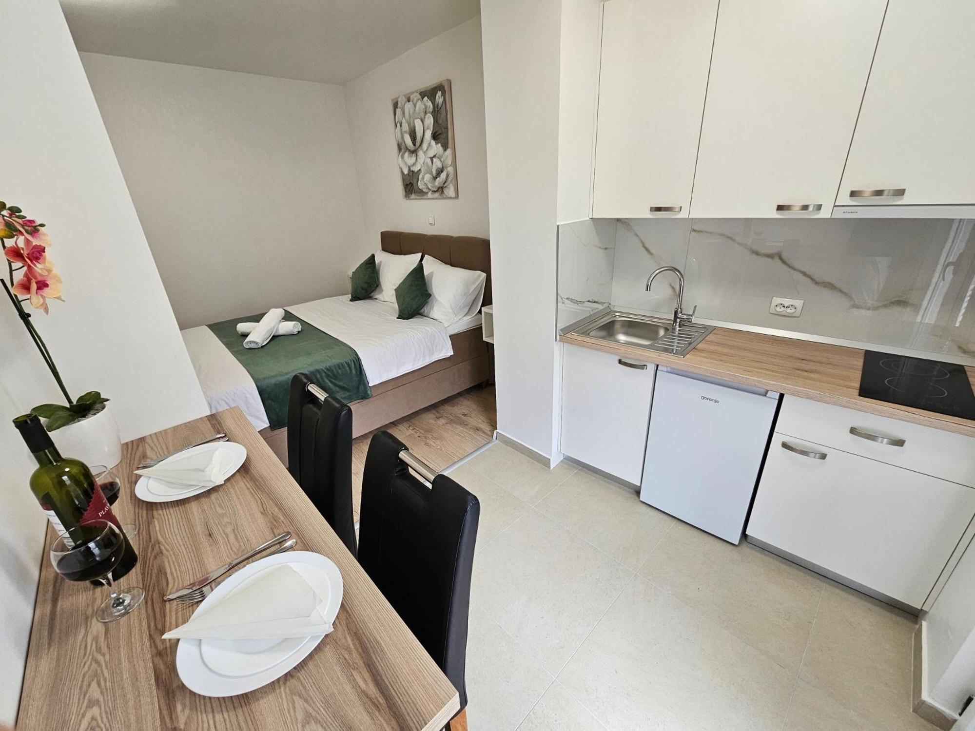 Apartments Kovac マカルスカ エクステリア 写真