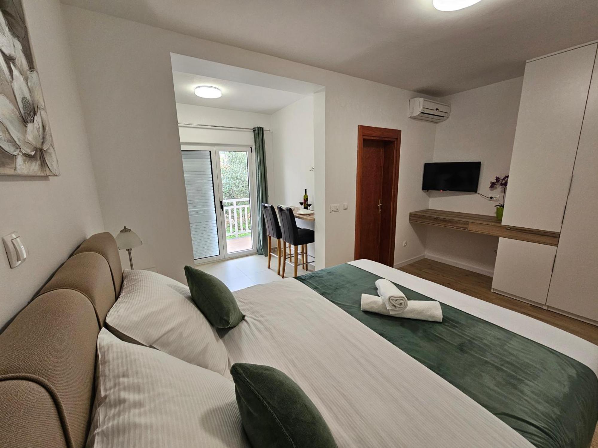 Apartments Kovac マカルスカ エクステリア 写真