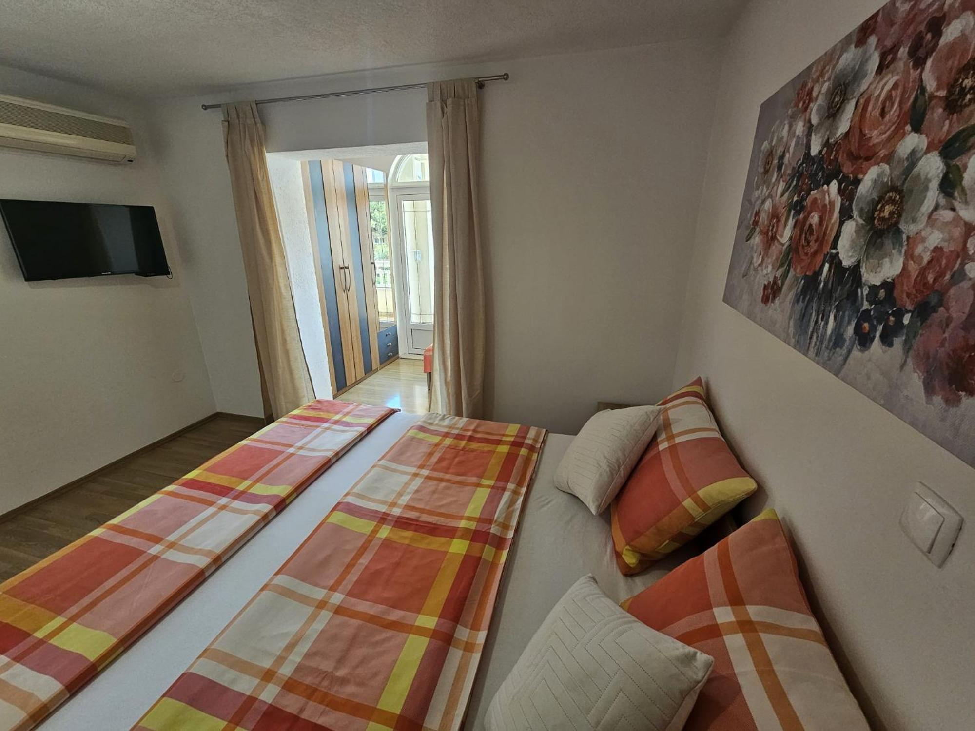 Apartments Kovac マカルスカ 部屋 写真