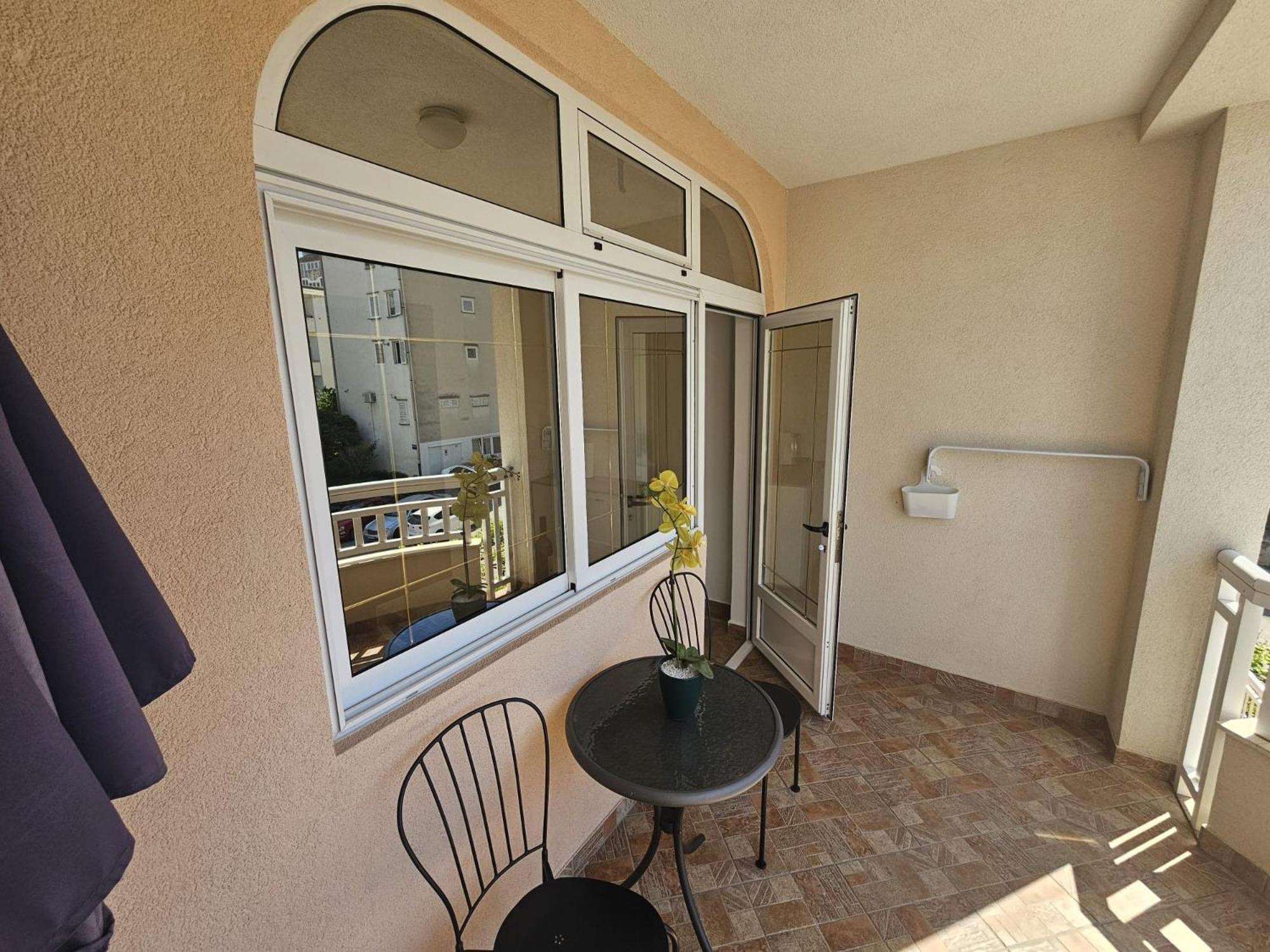 Apartments Kovac マカルスカ 部屋 写真